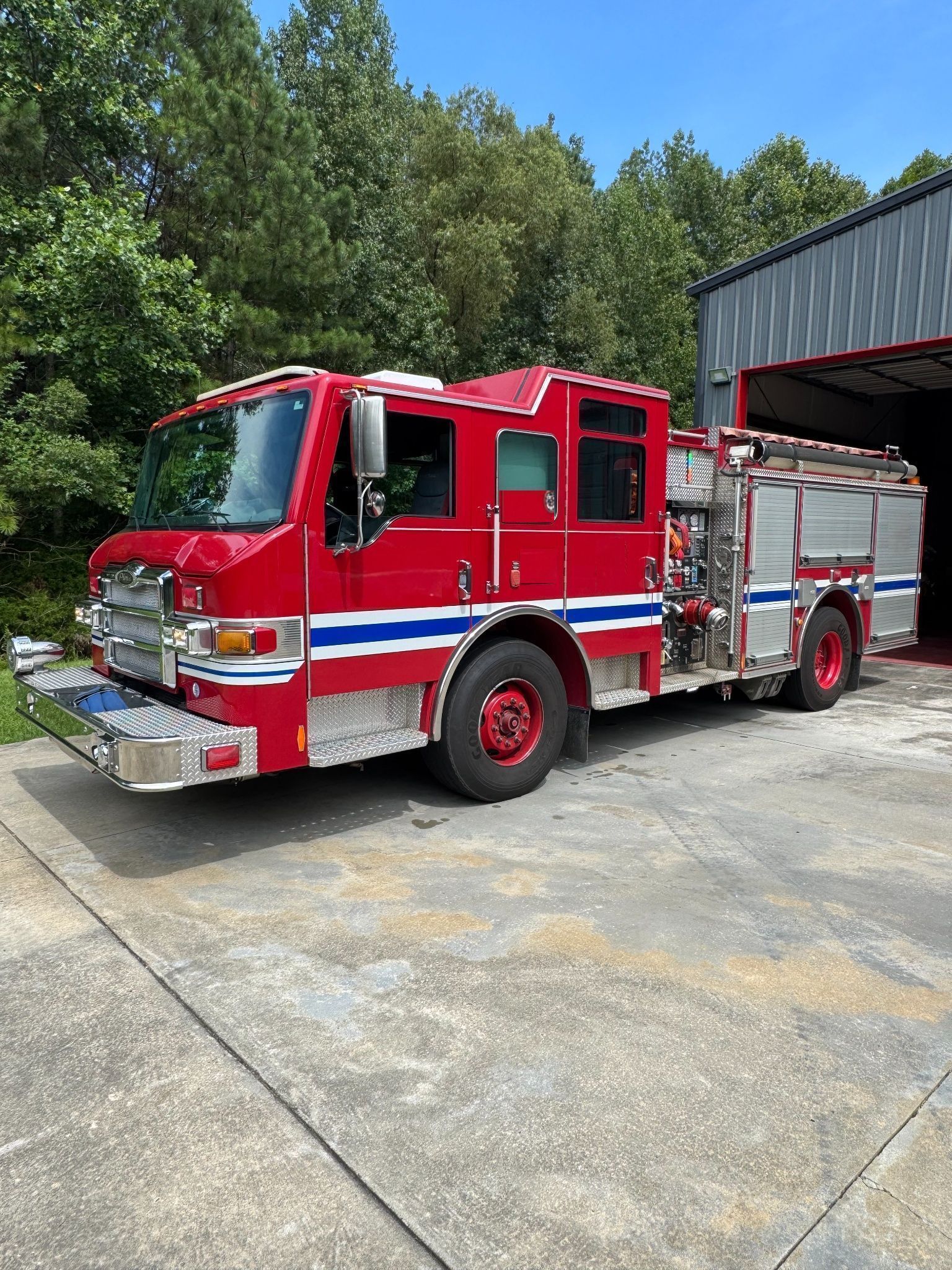 2011 Pierce Velocity Pumper