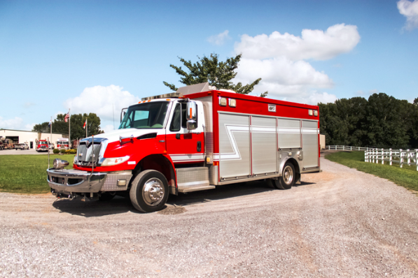 2009 International 4400 2-door