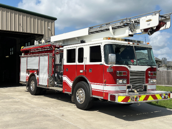 2001 Pierce Saber
