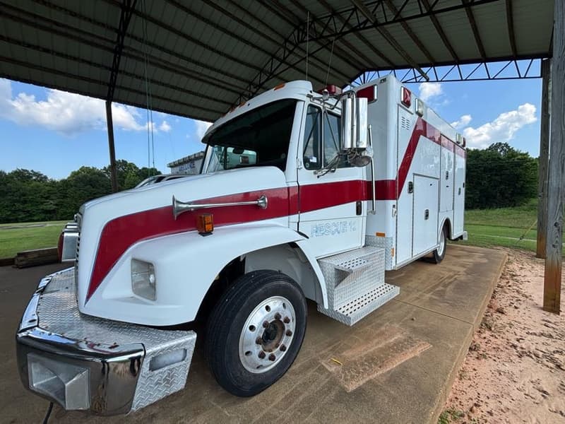 2000 Excellance Freightliner Ambulance