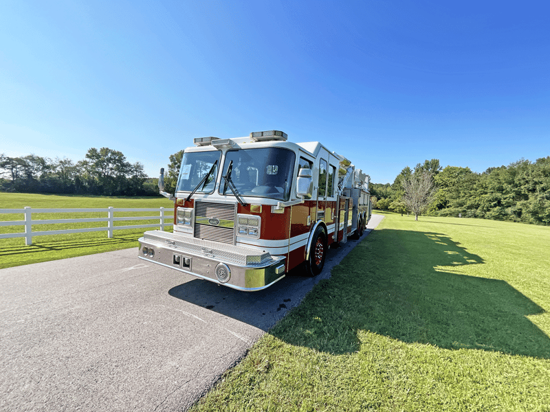 2007 KME 100' Mid-Mount Platform