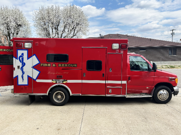 2003 Ford E-450