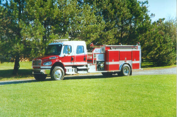 2023 Freightliner M2106