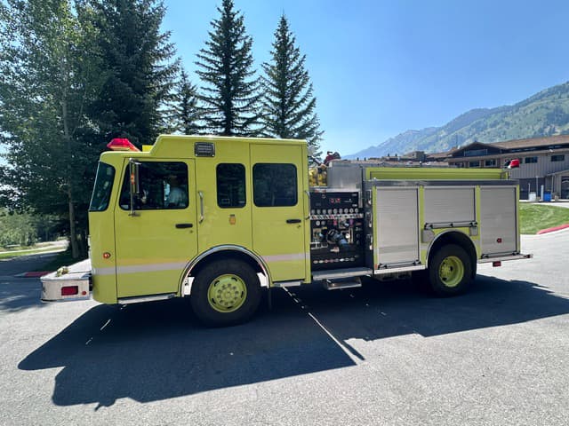 2006 Rosenbauer Spartan 4x4 Pumper