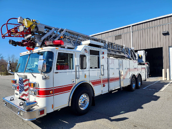 2005 Pierce Dash