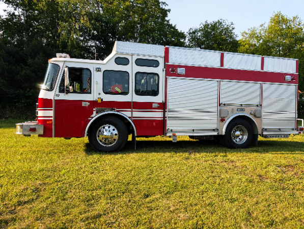 2002 Saulsbury E-One Heavy Rescue Pumper
