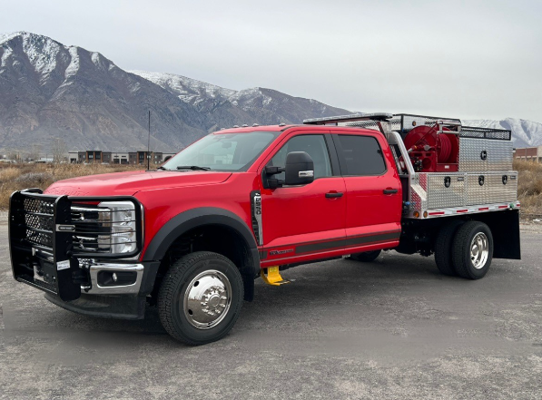 2023 Ford F-550 4x4 Alpine Series