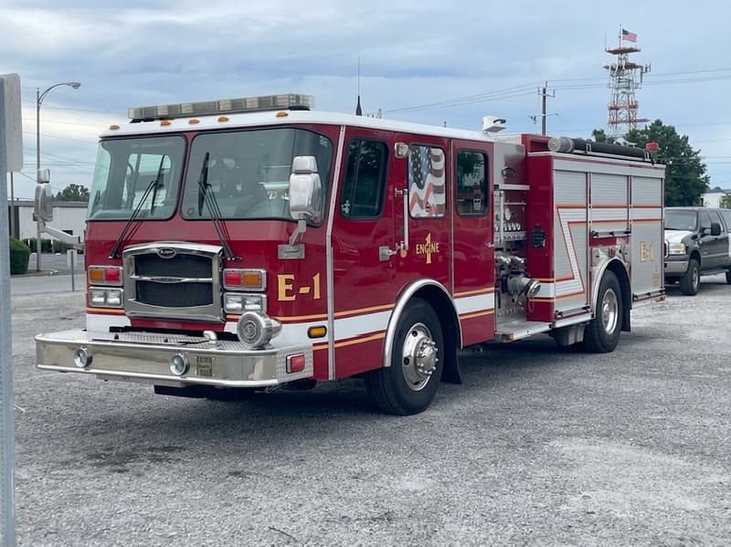 2011 E-One Typhoon Pumper