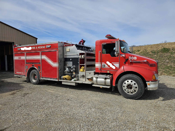2001 Kenworth T300