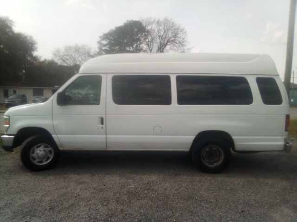 2009 Ford Econoline