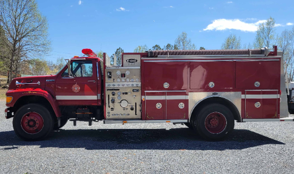 1995 Ford F800
