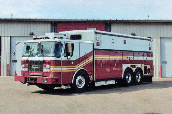 2002 E-One Cyclone II