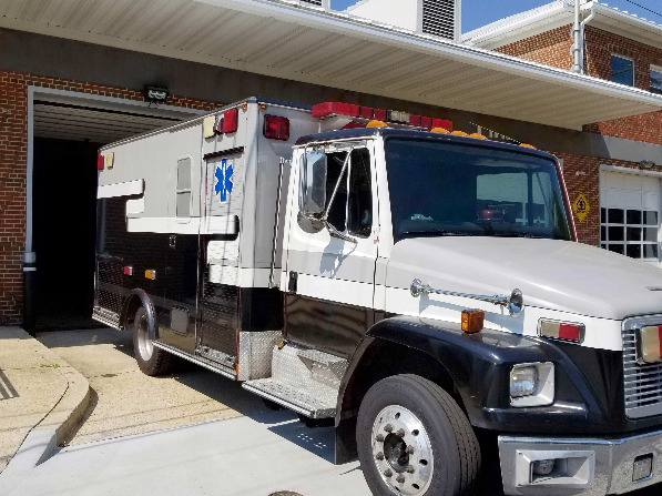 2003 Freightliner FL-60