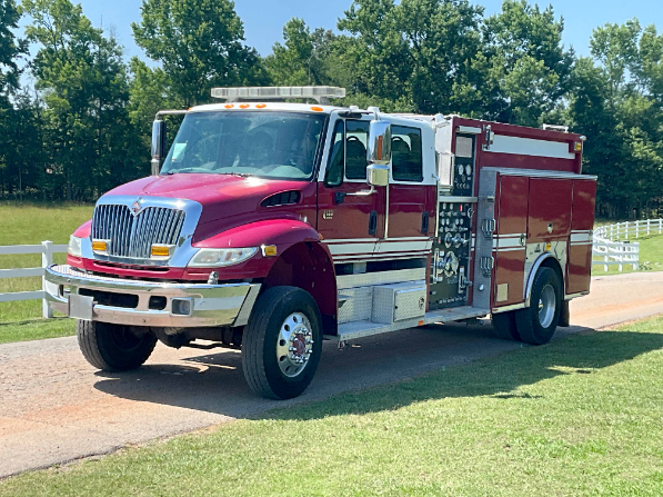 2008 International DT570 4x4
