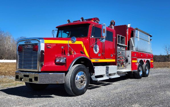 1998 Eastway Freightliner Tandem-Axle  Commercial Pumper Tanker