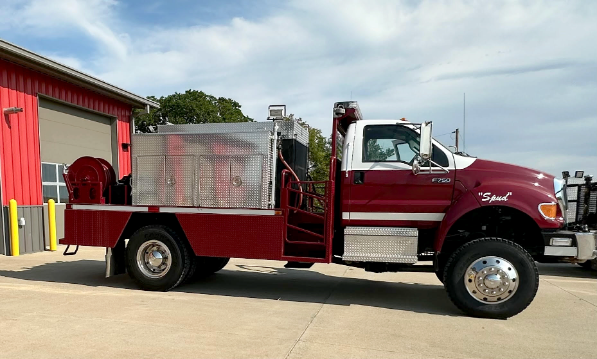 2011 Ford F-750 4x4