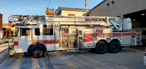 2003 Pierce Dash 105' Aerial