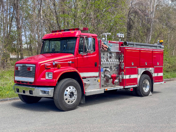 1999 Freightliner FL 106