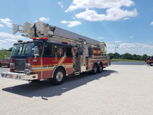 2001 E-One Cylcone II