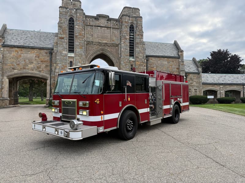 2011 Pierce Contender Pumper