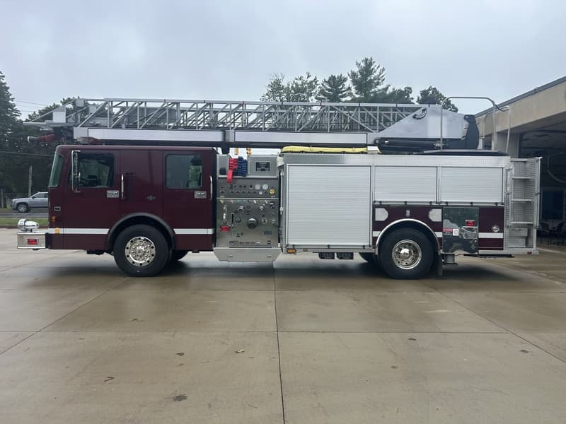 1998 Spartan Advantage 75' Quint