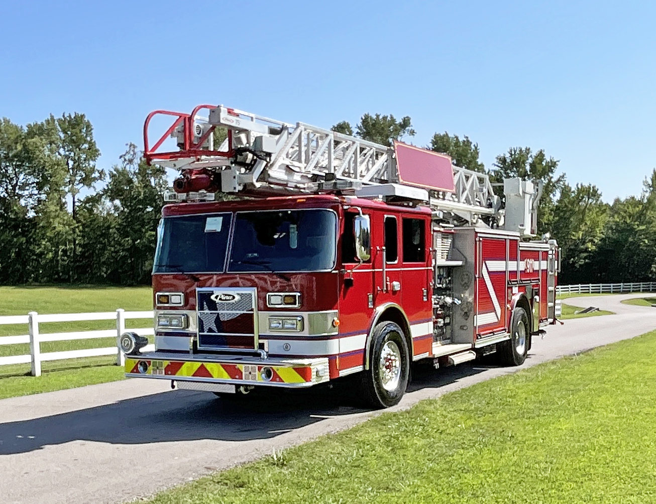 2014 Pierce Saber 75’ Quint