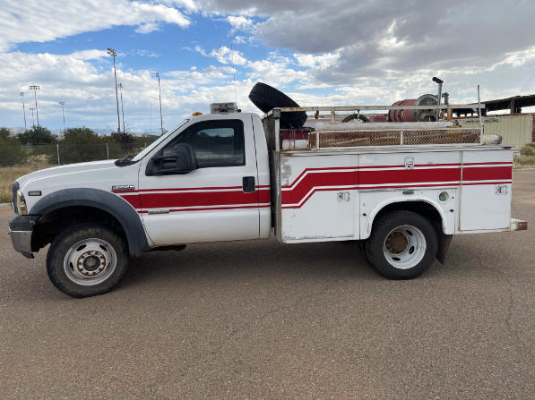 2006 Ford F-550 4x4