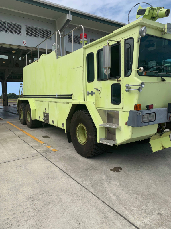 1990 Oshkosh T-3000