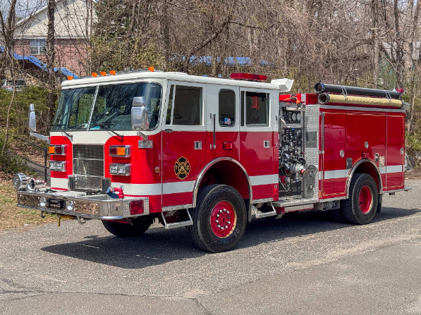 1997 Pierce Saber 4x4 Pumper