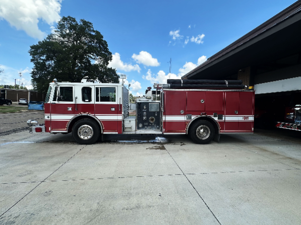 1996 Pierce Saber Pumper