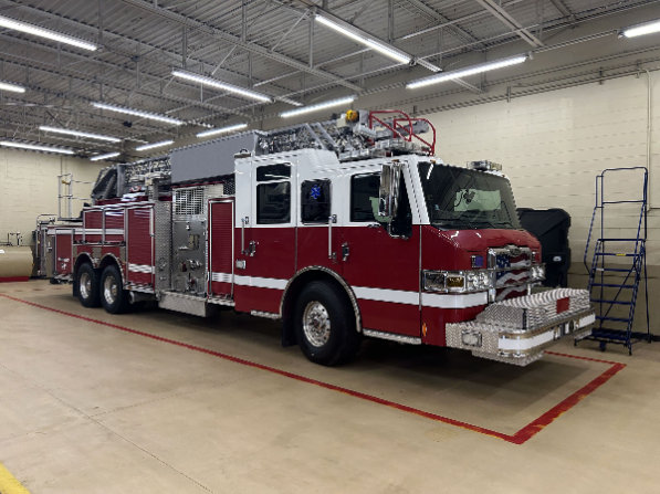 2008 Pierce Velocity 75' Aerial