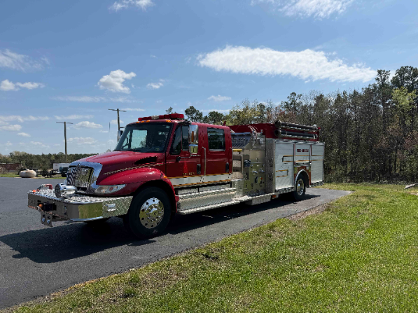2003 KME International Commercial Pumper