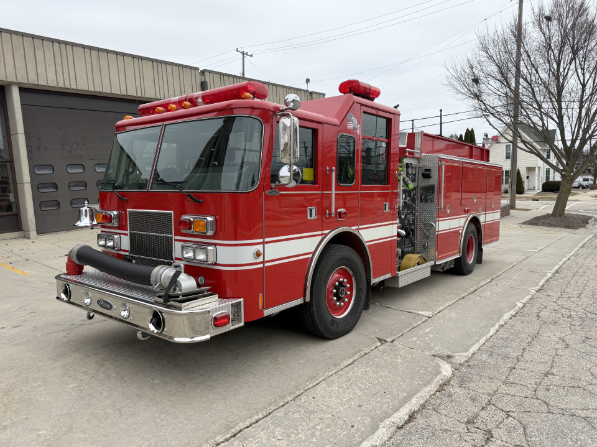 1999 Pierce Saber Pumper