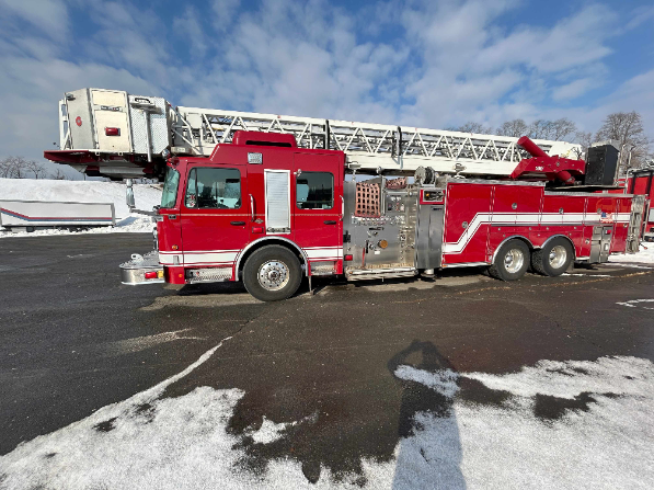 2009 Crimson Spartan 100' Aerial