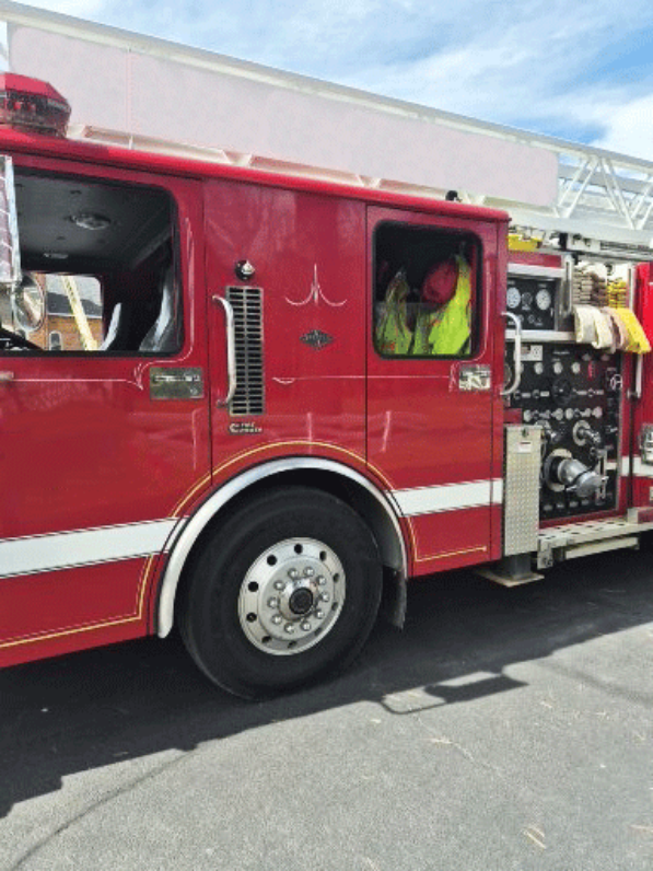 1998 Spartan Ferrara 75' Quint