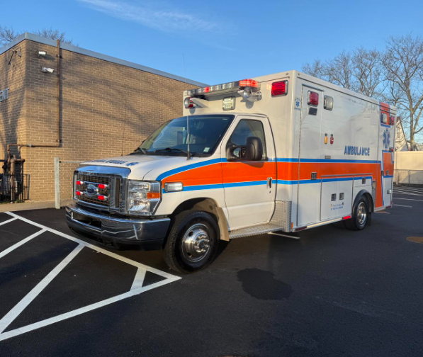 2010 Medtec Ford E-450 Ambulance