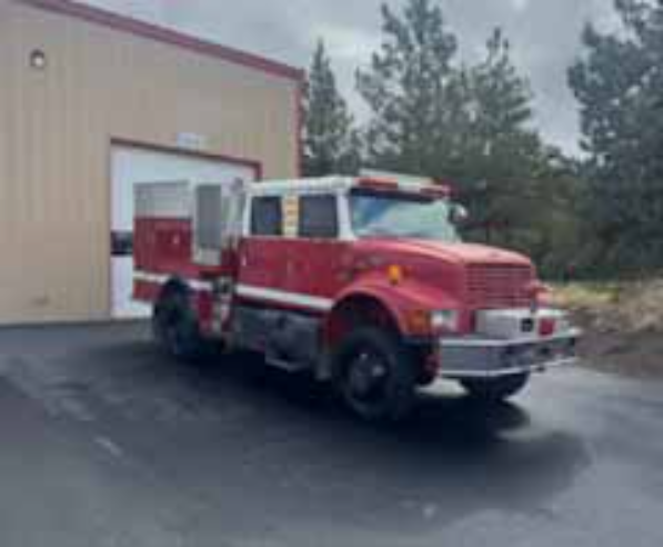 1997 International 4x4 Commercial Pumper