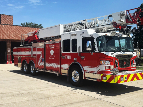2008 Crimson Spartan Tandem-Axle 75' Aerial