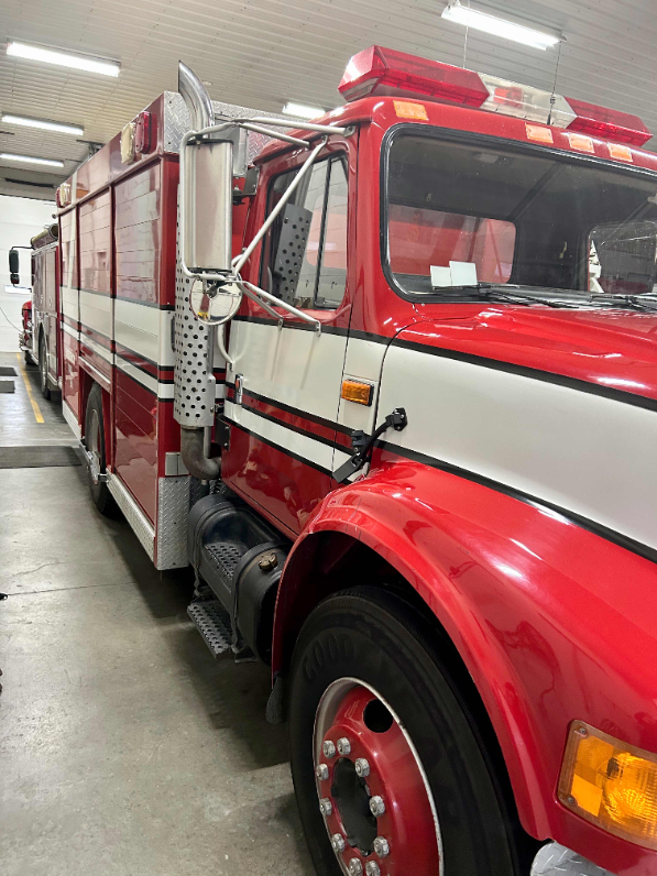 1989 Summit International Commercial Rescue