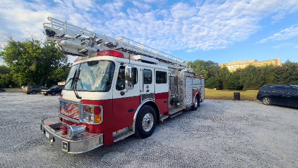 2004 American LaFrance 65' Quint Telesquirt