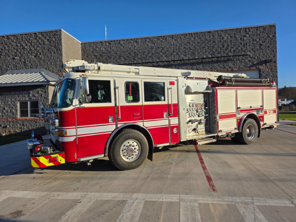 2014 Pierce Arrow XT 50’ Squirt