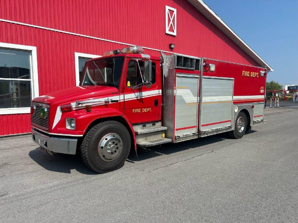 2001 Freightliner Commercial Pumper Tanker