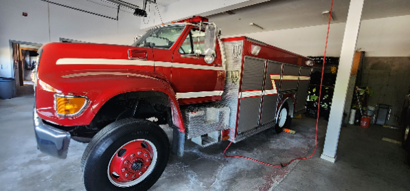 1998 Ford F800 4x4