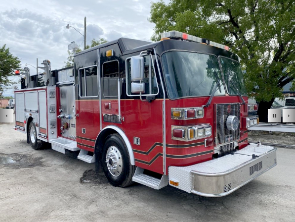 2005 Sutphen Monarch Pumper