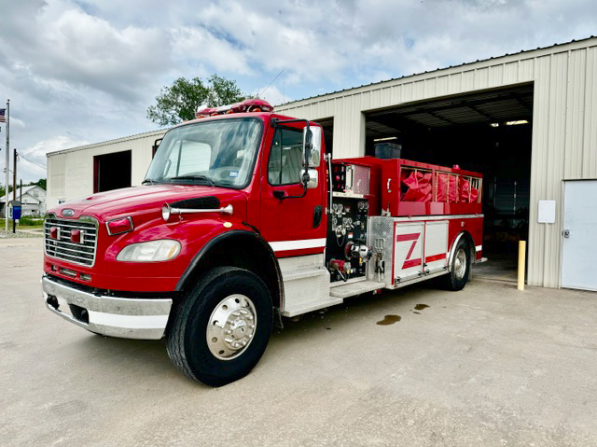 2007 Southwestern Freightliner Commercial Pumper Tanker
